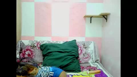 Snapshot of indian_sexybtx chatting on 10.11.25 indian_sexybtx online show from 10.11.25