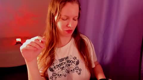 Snapshot of indian_summer_ chatting on 11.08.25 Melissa No Baby or bb sexy etc... online show from 11.08.25