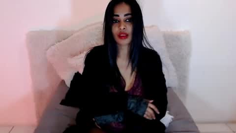 Jazmin online show from 07.12.26
