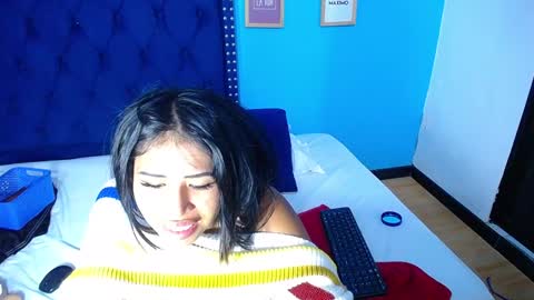 Snapshot of indian_whore18 chatting on 12.31.24 indian_whore18 online show from 12.31.24