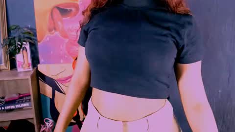 Snapshot of indianangelx chatting on 02.01.25 indianangelx online show from 02.01.25