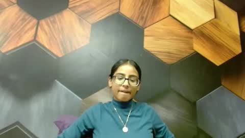 Snapshot of indianarmani chatting on 01.26.25 Armani online show from 01.26.25