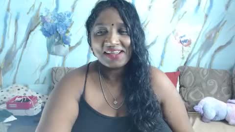 Snapshot of indianblue3 chatting on 05.30.26 tracy online show from 05.30.26