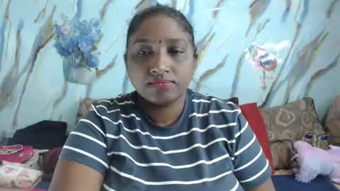 Snapshot of indianblue3 chatting on 08.04.26 tracy online show from 08.04.26