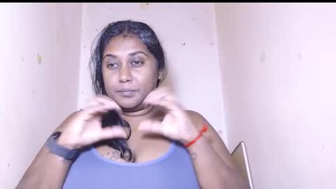 Snapshot of indiancoco chatting on 03.11.26 candice online show from 03.11.26