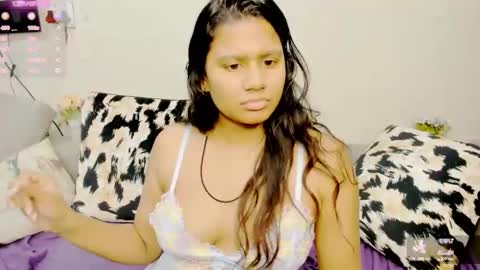 Snapshot of indianflame chatting on 12.23.24 PARADISEQUEEN online show from 12.23.24