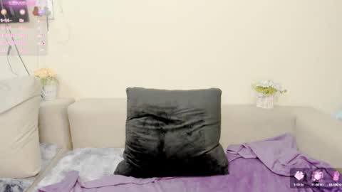 Snapshot of indianflame chatting on 12.28.24 PARADISEQUEEN online show from 12.28.24