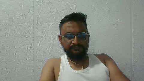 Snapshot of indianlover1433 chatting on 09.30.25 Indian lover online show from 09.30.25