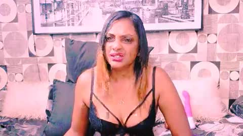 Snapshot of indianplaymate chatting on 11.16.25 indianplaymate online show from 11.16.25