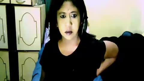 Snapshot of indianpleasures21 chatting on 07.16.26 indianpleasures21 online show from 07.16.26