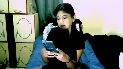 Snapshot of indianpleasures21 chatting on 07.30.26 indianpleasures21 online show from 07.30.26