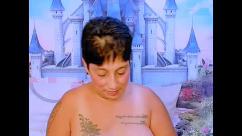 Snapshot of indianroxy07 chatting on 01.28.25 roxy online show from 01.28.25