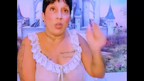 Snapshot of indianroxy07 chatting on 01.29.25 roxy online show from 01.29.25