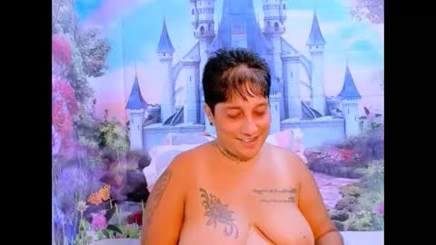 Snapshot of indianroxy07 chatting on 02.01.25 roxy online show from 02.01.25