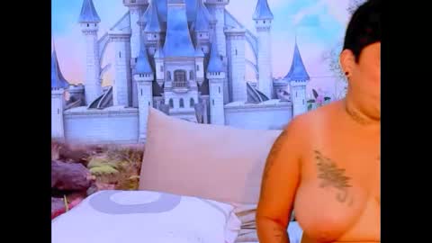 Snapshot of indianroxy07 chatting on 02.08.25 roxy online show from 02.08.25