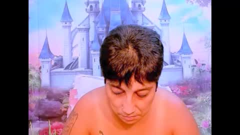 Snapshot of indianroxy07 chatting on 02.18.25 roxy online show from 02.18.25