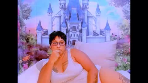 Snapshot of indianroxy07 chatting on 02.21.25 roxy online show from 02.21.25