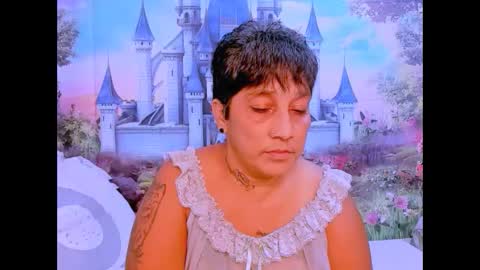 Snapshot of indianroxy07 chatting on 03.04.25 roxy online show from 03.04.25