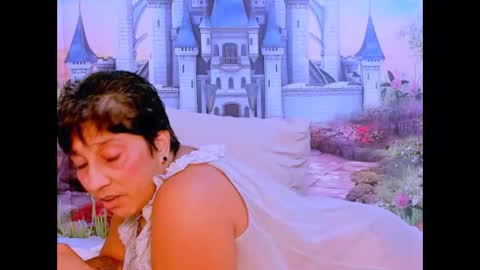 Snapshot of indianroxy07 chatting on 03.05.25 roxy online show from 03.05.25