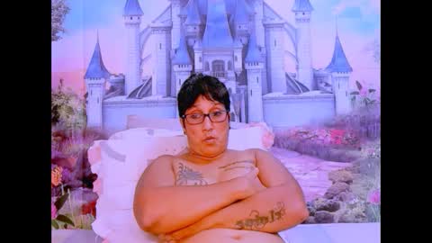 Snapshot of indianroxy07 chatting on 03.06.25 roxy online show from 03.06.25