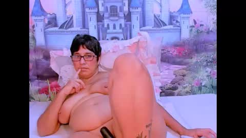 Snapshot of indianroxy07 chatting on 03.12.25 roxy online show from 03.12.25