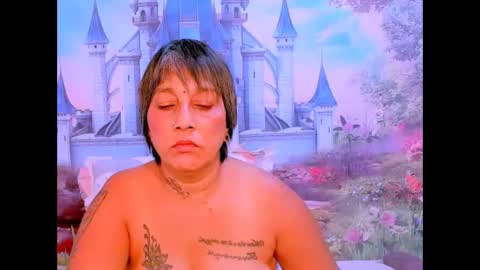 Snapshot of indianroxy07 chatting on 09.09.25 roxy online show from 09.09.25