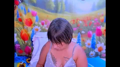 Snapshot of indianroxy07 chatting on 10.14.25 roxy online show from 10.14.25