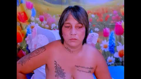 Snapshot of indianroxy07 chatting on 10.22.25 roxy online show from 10.22.25