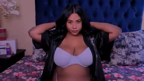 Snapshot of indiansapphirex chatting on 11.05.25 indiansapphirex online show from 11.05.25