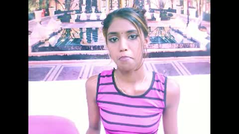 indiansexyslender4u2luv online show from 01.10.25