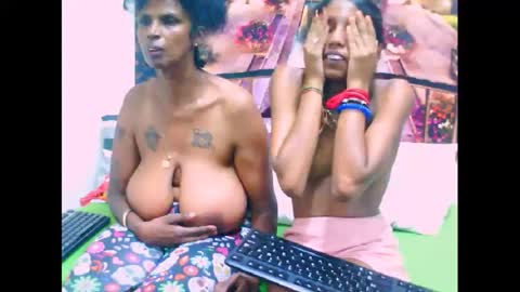 indiansexyslender4u2luv online show from 01.25.25