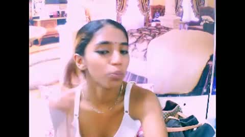 indiansexyslender4u2luv online show from 03.09.25
