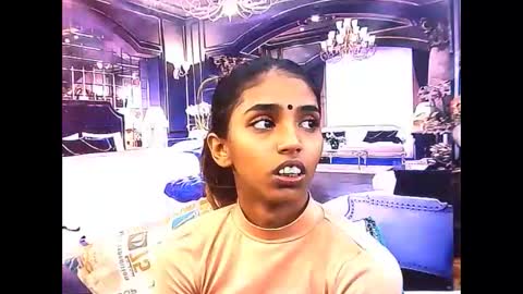 Snapshot of indiansexyslender4u2luv chatting on 11.02.25 indiansexyslender4u2luv online show from 11.02.25