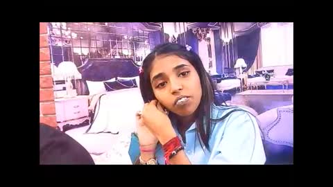 Snapshot of indiansexyslender4u2luv chatting on 11.09.25 indiansexyslender4u2luv online show from 11.09.25