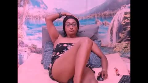 Snapshot of indianspicy69 chatting on 01.21.25 Shreya online show from 01.21.25