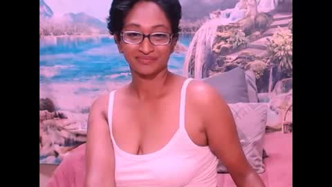 Snapshot of indianspicy69 chatting on 01.27.25 Shreya online show from 01.27.25
