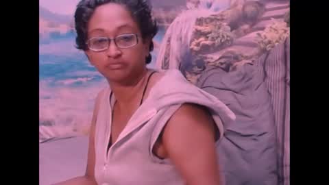 Snapshot of indianspicy69 chatting on 02.12.25 Shreya online show from 02.12.25