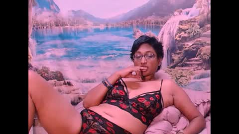 Snapshot of indianspicy69 chatting on 02.15.25 Shreya online show from 02.15.25