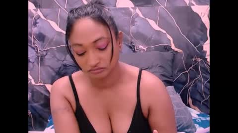 Snapshot of indianspicy69 chatting on 10.09.25 Shreya online show from 10.09.25