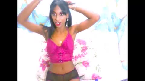 Snapshot of indiansunglaze4u69 chatting on 09.13.25 indiansunglaze4u69 online show from 09.13.25