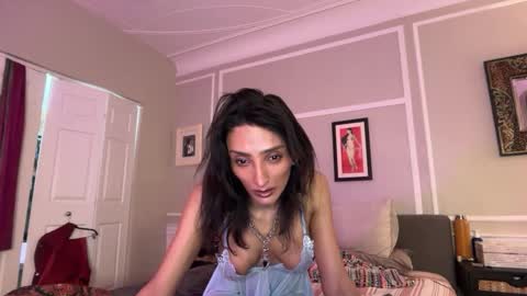 Snapshot of indiantransgirlillinois chatting on 03.23.26 Indiantransgirlillinois online show from 03.23.26