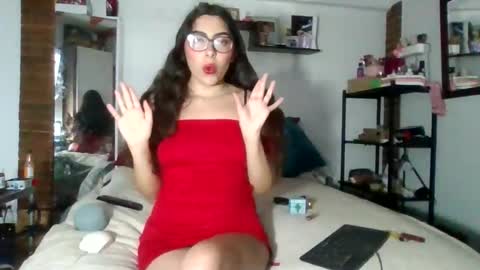 Snapshot of indica_sativa111 chatting on 09.13.25 indica sativa online show from 09.13.25