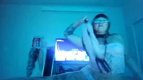 Indieca Knox online show from 10.08.25