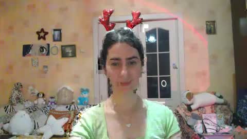 Snapshot of inelika chatting on 12.16.24 Inna online show from 12.16.24