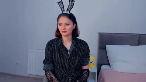 Kira online show from 10.07.25