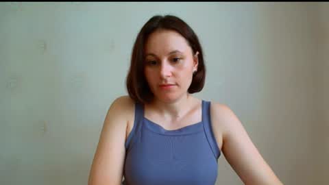 Snapshot of inessa_beauty chatting on 07.15.26 Inessa online show from 07.15.26