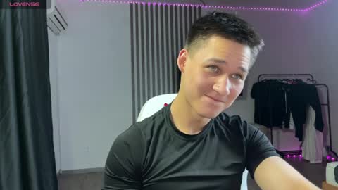 Snapshot of infernolust chatting on 03.29.26 InfernoLust online show from 03.29.26