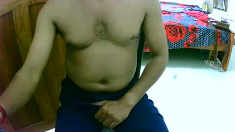 Snapshot of ingloriousuncut chatting on 01.20.25 Inglorious Hairy Uncut online show from 01.20.25