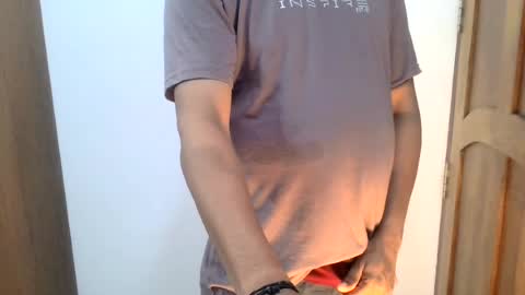 Snapshot of ingloriousuncut chatting on 07.22.26 Inglorious Hairy Uncut online show from 07.22.26