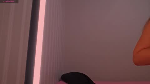 ingridequinti online show from 02.12.26